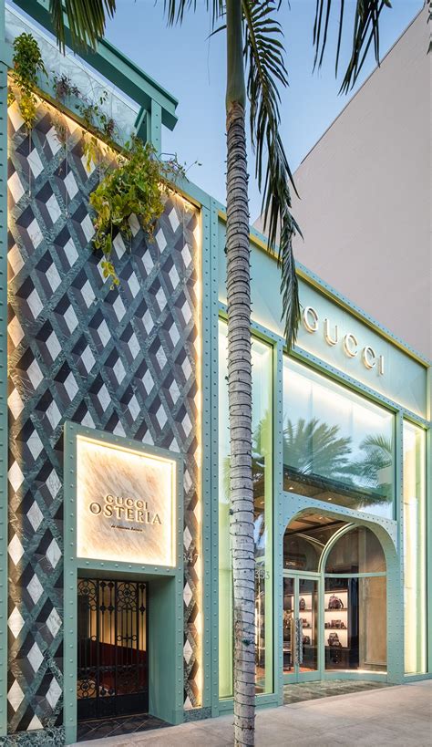 gucci rodeo drive california|gucci restaurant rodeo drive.